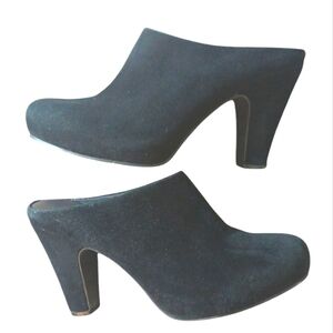 Cordani Black Suede Mule Heels Women's size 7